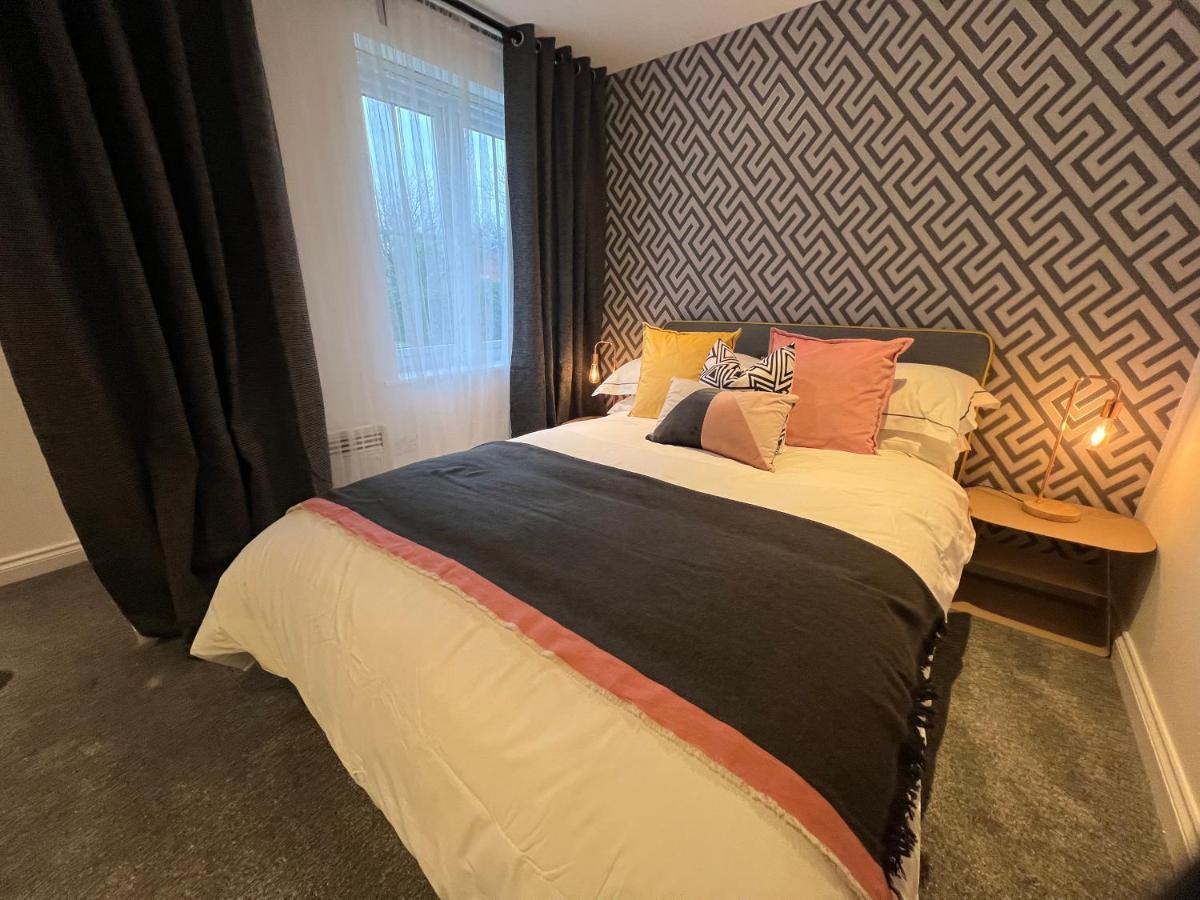 Modern 2 Bedroom Aesthetic Apt مانشستر المظهر الخارجي الصورة